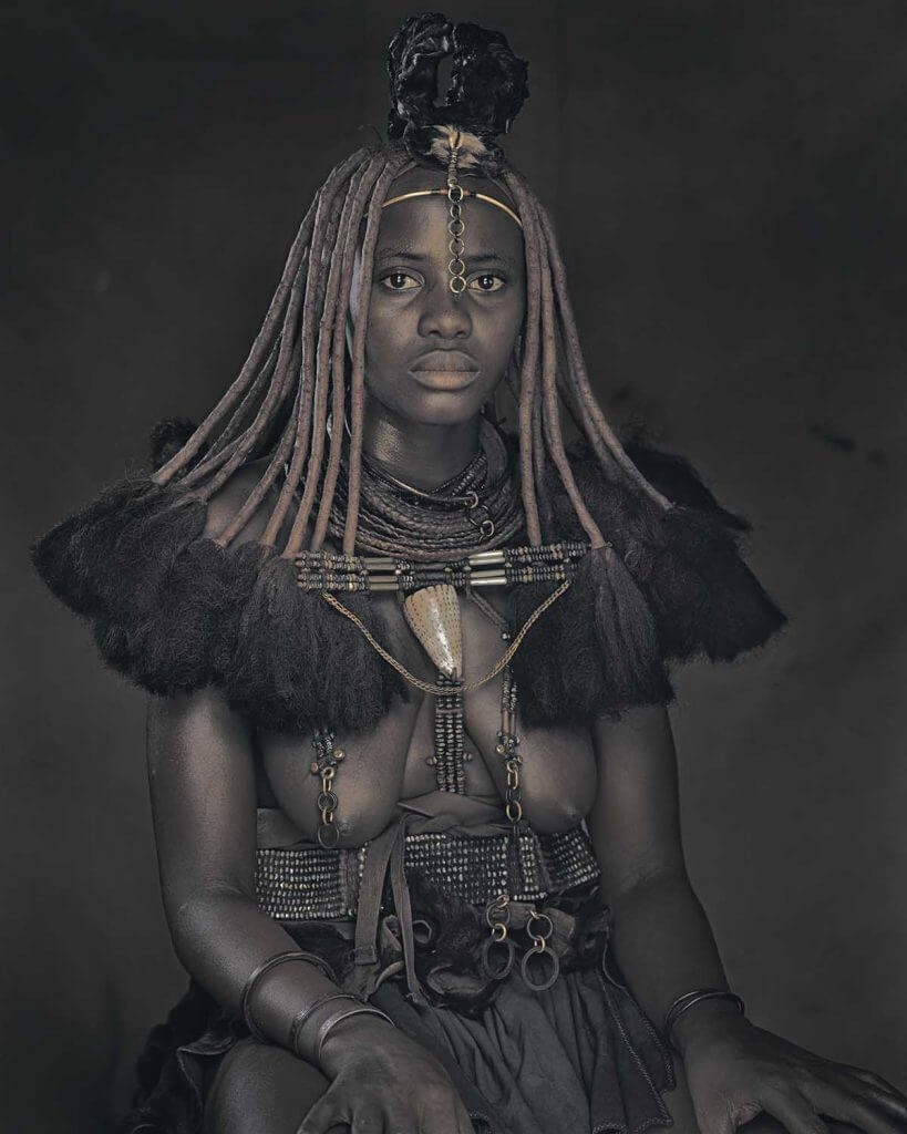 Photo- Jimmy Nelson- Namibia - Before They Pass Away - Fine Art - Skira - Italy - Expositie - Gallery - Art - Jimmy Nelson - Kunst - Jimmynelsonsonmilano - Humanity - Pallazo Reale